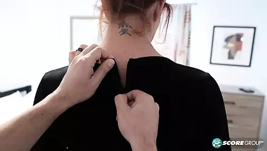 50'lik Milf, Oğlu Okula Girebilsin Diye Rektörle Amlaşma Yapıyor